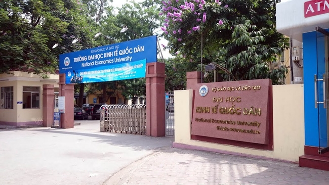 Học phí tăng cao nhất lên 17 triệu đồng/năm, nhiều SV ĐH Kinh tế Quốc dân lo không thể trụ nổi - Ảnh 10.