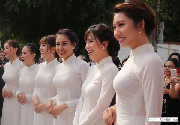 truc-tiep-dam-hoi-ngoc-lan-thanh-binh-11