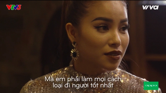 Phạm Hương phản ứng thế nào khi trở thành người bị ném đá nhiều nhất? - Ảnh 2.