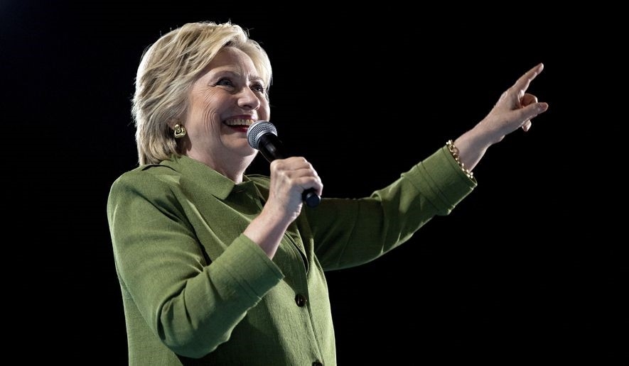 Bà Hillary Clinton chính thức trở thành ứng cử viên tổng thống Ảnh: WP