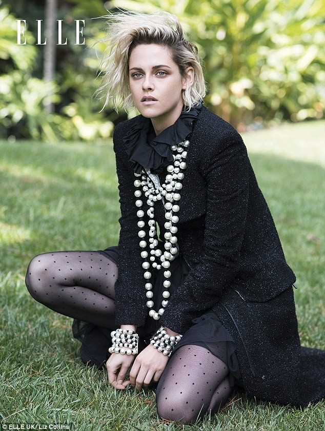Kristen Stewart thua nhan dang yeu dong gioi hinh anh 1