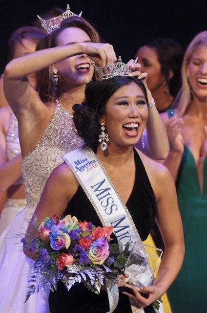 co-gai-trung-quoc-bi-che-vi-xau-khi-dang-quang-miss-michigan-5