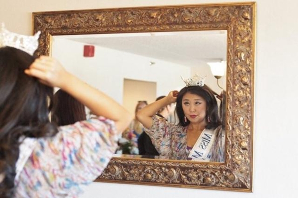 co-gai-trung-quoc-bi-che-vi-xau-khi-dang-quang-miss-michigan-11