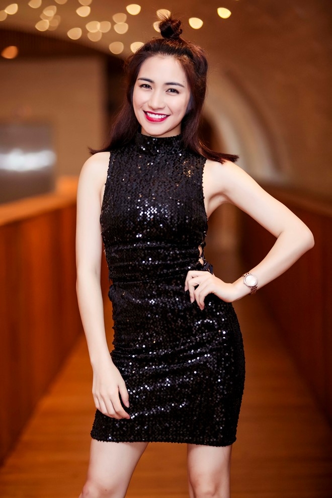 Hoa Minzy: 'Toi dang lam canh no nan, trang tay' hinh anh 4