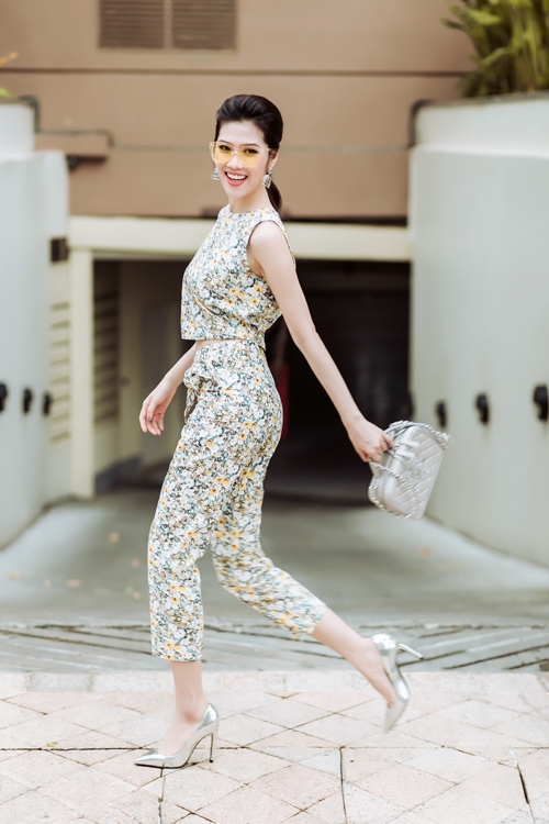 thu-hang-phoi-do-dao-pho-ca-tinh-va-sexy-9