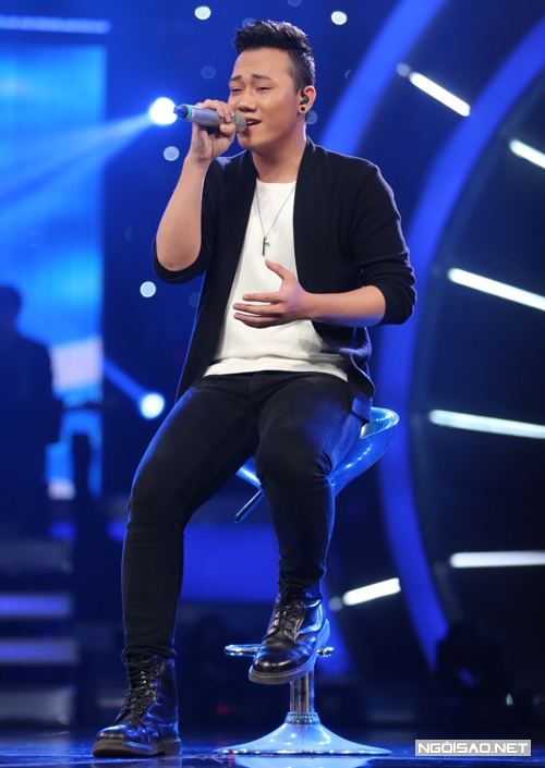 co-gai-philippines-gay-bat-ngo-tren-san-khau-vietnam-idol-6