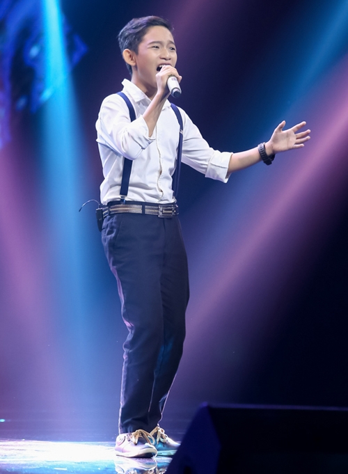 thien-than-nguoi-nga-gay-an-tuong-tai-giong-hat-viet-nhi