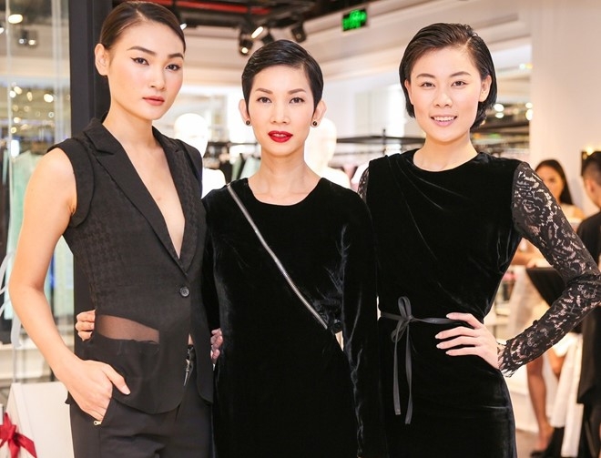 Con gai Xuan Lan quan quyt ben Luong Manh Hai hinh anh 4
