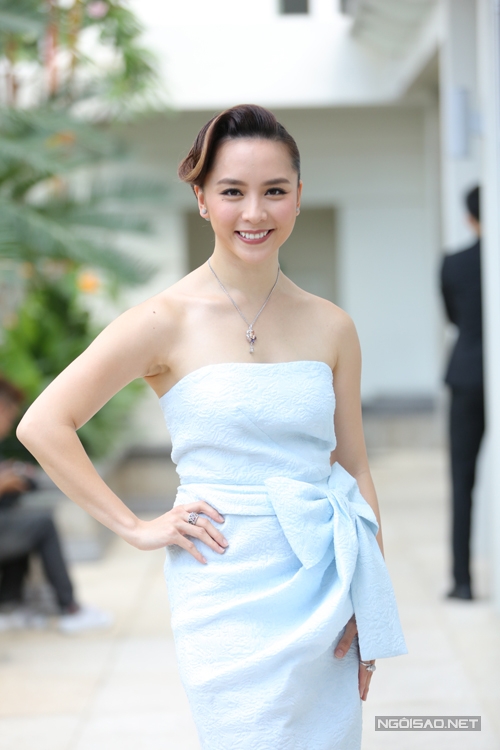 dang-thu-thao-ha-vi-dep-mong-manh-5