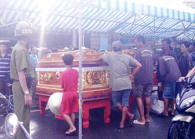 Hien truong vu chay lam chet 6 nguoi o Ca Mau hinh anh 9