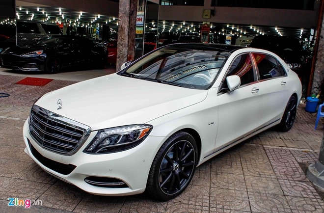 Xe sieu sang Maybach S600 trang mo do mam o Sai Gon hinh anh 2