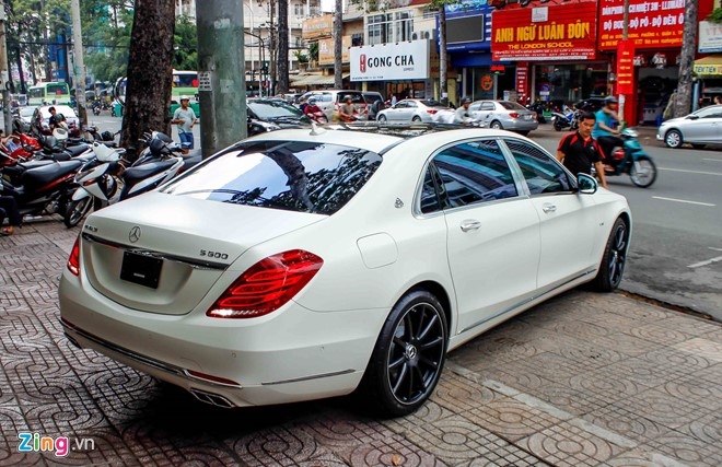 Xe sieu sang Maybach S600 trang mo do mam o Sai Gon hinh anh 4