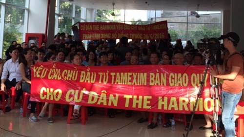 Công bố dự án BĐS thế chấp ngân hàng: Người mua nhà ngồi trên lửa - ảnh 1