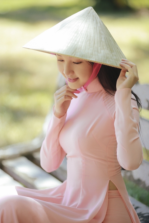 Nét dịu dàng của 'nàng thơ xứ Huế' thi Hoa hậu Việt Nam