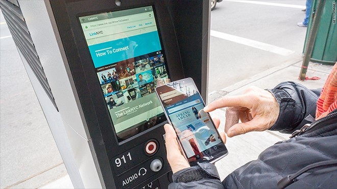 Tram Wi-Fi mien phi o New York thanh noi xem phim khieu dam hinh anh 1