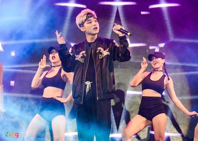 San pham moi cua Son Tung: ‘Dao’ tu Dong sang Tay? hinh anh 1