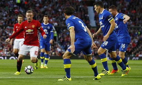 rooney-tit-ngoi-trong-tran-ton-vinh-ban-than
