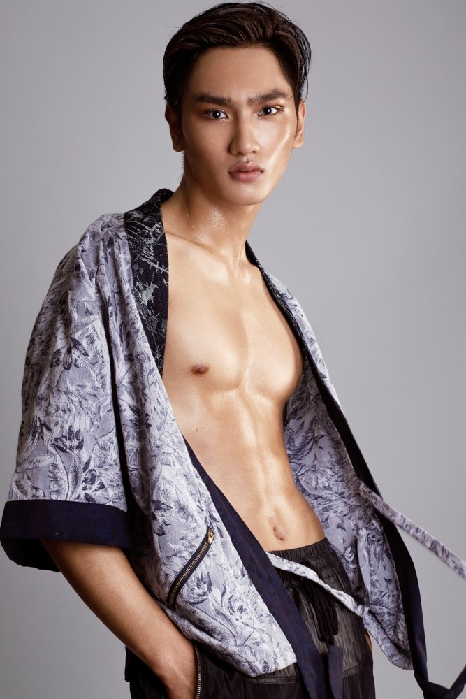 Thi sinh Next Top Model lot xac trong bo anh moi hinh anh 10