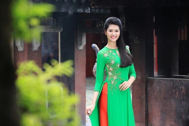 Cô gái 20 tuổi miền Tây thi Hoa hậu Việt Nam
