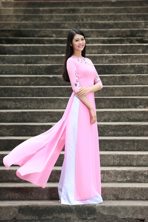 Cô gái 20 tuổi miền Tây thi Hoa hậu Việt Nam