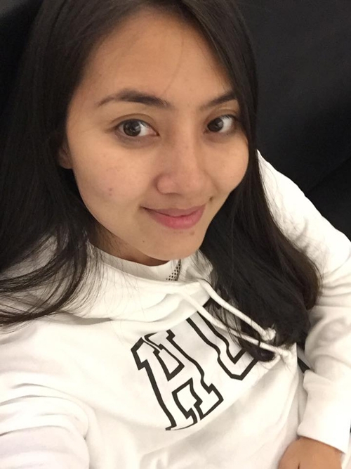 ngoc-lan-thanh-binh-hanh-phuc-nam-tay-di-dao-o-my-4