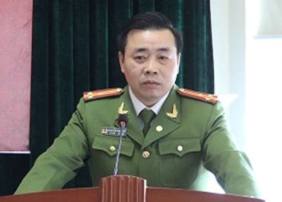 Cam CSCD dung chot xu phat giao thong hinh anh 1