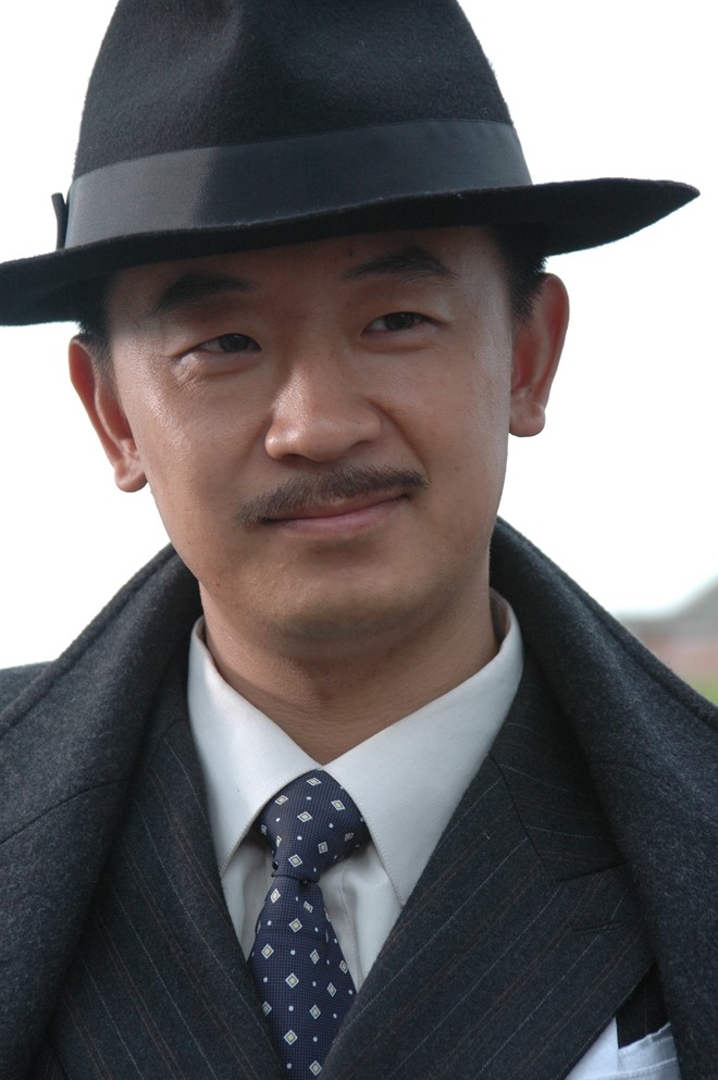 Gai ban dam cho tai tu 'Ben Thuong Hai' duoc boi thuong hinh anh 3