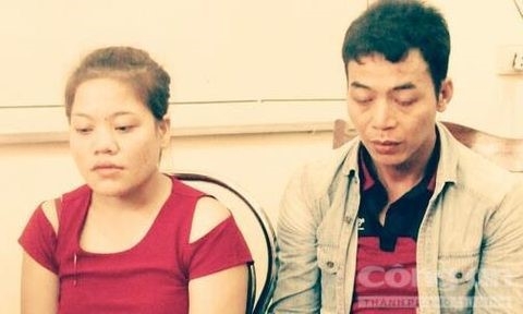 Bat doi nam nu mang sung di buon ma tuy hinh anh 1