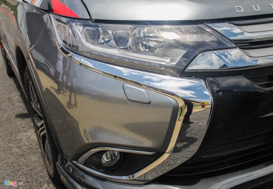 Chi tiet Mitsubishi Outlander vua ra mat tai VN hinh anh 5