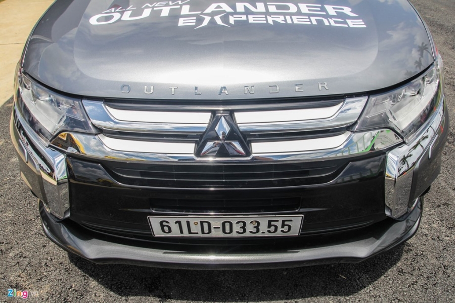 Chi tiet Mitsubishi Outlander vua ra mat tai VN hinh anh 6