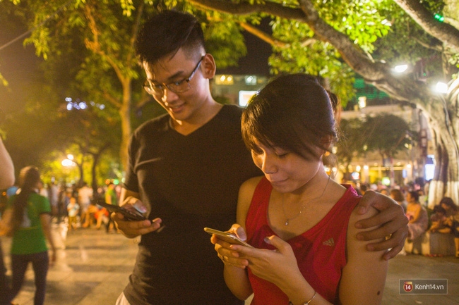 Mới mở cửa ở Việt Nam 1 ngày, người người nhà nhà đã rủ nhau bắt Pokémon GO ở khắp nơi rồi đây này! - Ảnh 13.