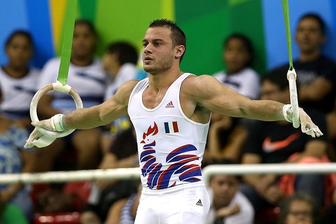 Pha gay gap chan cua VDV Phap tai Olympic hinh anh 9