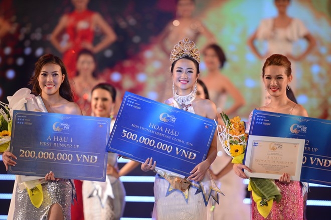 Tran Thu Ngan dang quang Hoa hau Ban sac Viet hinh anh 12