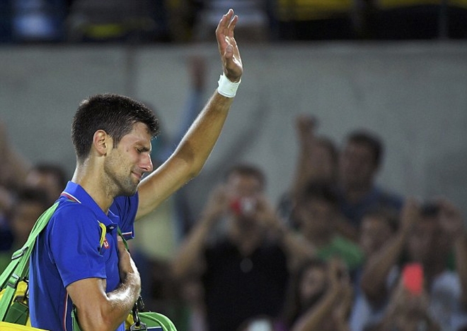 Djokovic đẫm lệ trong ngày mở màn quần vợt đơn nam Olympic - ảnh thể thao