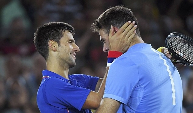 Djokovic đẫm lệ trong ngày mở màn quần vợt đơn nam Olympic - ảnh thể thao