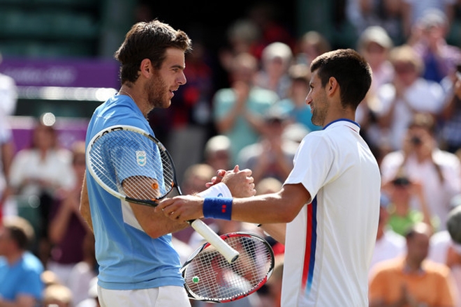 Djokovic đẫm lệ trong ngày mở màn quần vợt đơn nam Olympic - ảnh thể thao