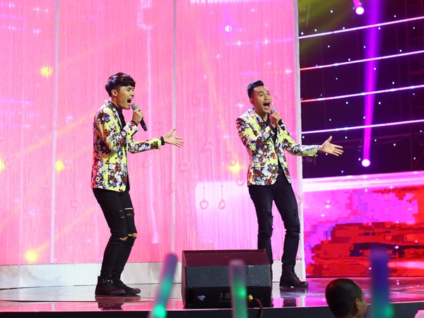 cap-tinh-nhan-dong-tinh-khien-mr-dam-duong-trieu-vu-phat-sot-2