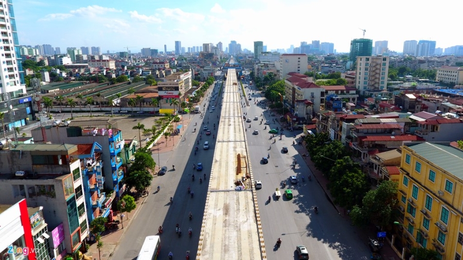 Hinh anh duong sat tren cao ngoan ngoeo xuyen thu do hinh anh 8