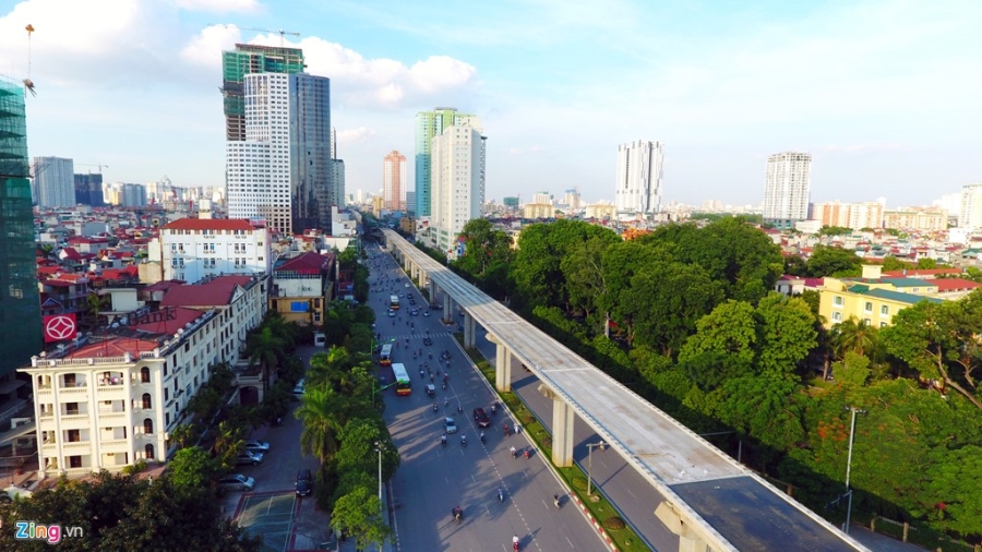 Hinh anh duong sat tren cao ngoan ngoeo xuyen thu do hinh anh 11