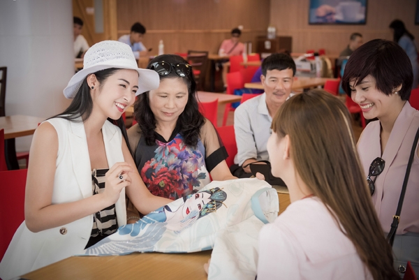 ngoc-han-tiet-kiem-tien-duabo-me-du-lich-nhat-ban
