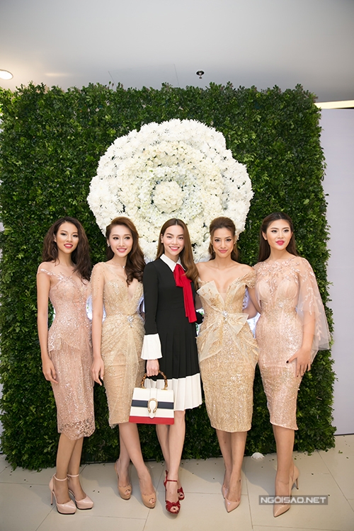 vo-chong-le-thuy-binh-minh-tinh-tu-di-tiec-3