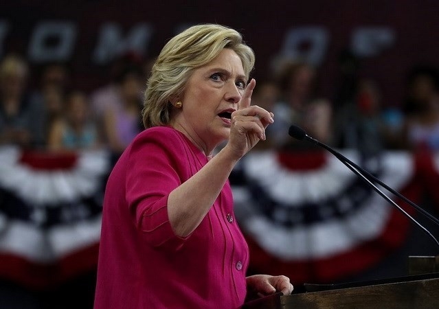 Nhieu nha tai tro cua dang Cong hoa rot tien cho ba Clinton hinh anh 1