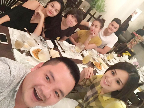 hoang-thuy-linh-don-sinh-nhat-ben-nguoi-yeu-va-nhom-ban-than-5