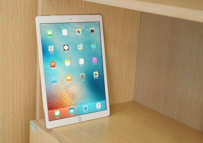 iPad Pro co hang tan trang, gia re hon toi da 160 USD hinh anh 1