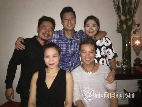 Mr Đàm tham quan nhà Quang Dũng 0