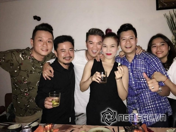 Mr Đàm tham quan nhà Quang Dũng 1