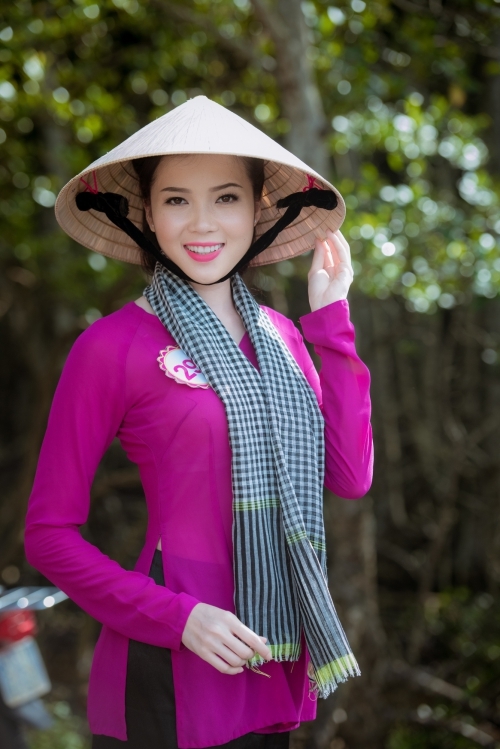 Dàn người đẹp Hoa hậu Việt Nam duyên dáng với áo bà ba