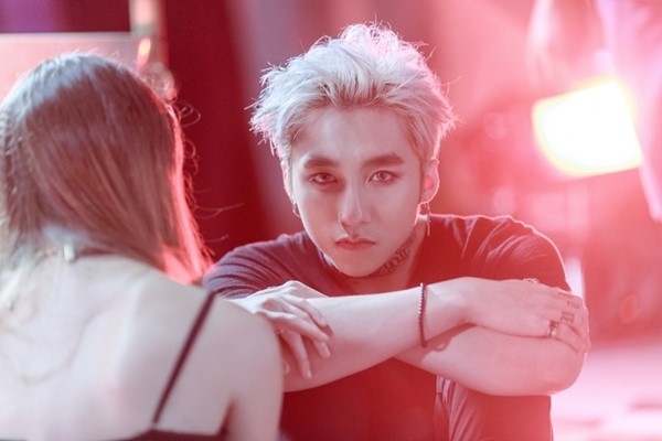 Tro ban lung doan showbiz Viet hinh anh 1