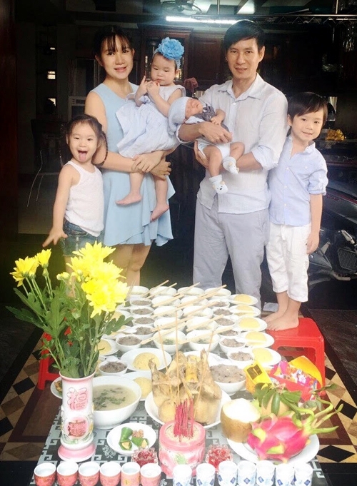 vo-chong-ly-hai-lam-le-day-thang-cho-con-trai-ut-8