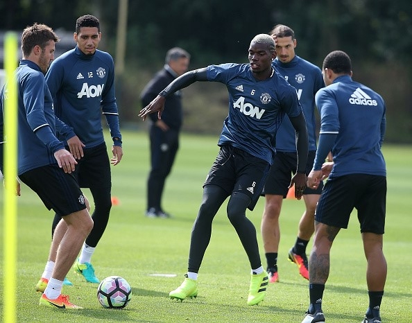 Pogba rang ro trong buoi tap dau tien o MU hinh anh 3